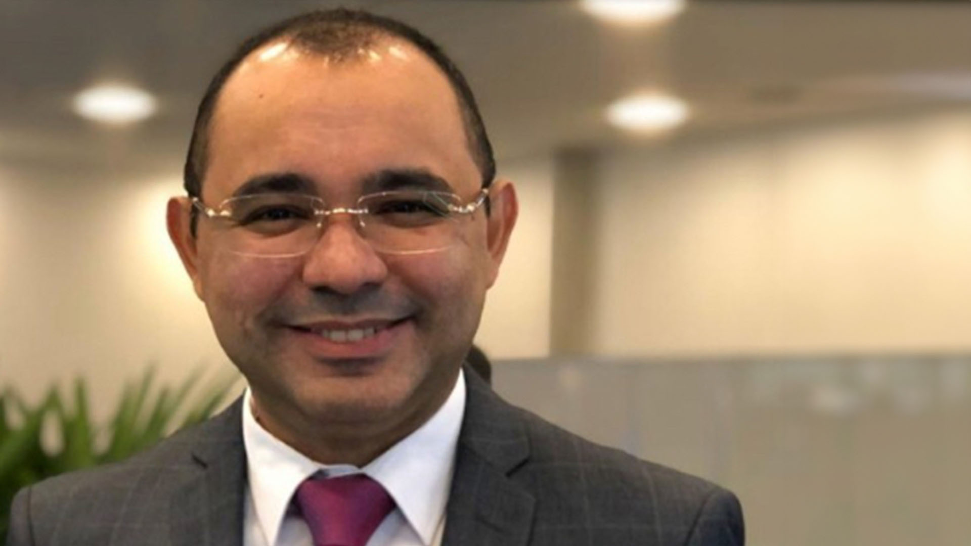 Dr. Edson Prestes, Ph.D.